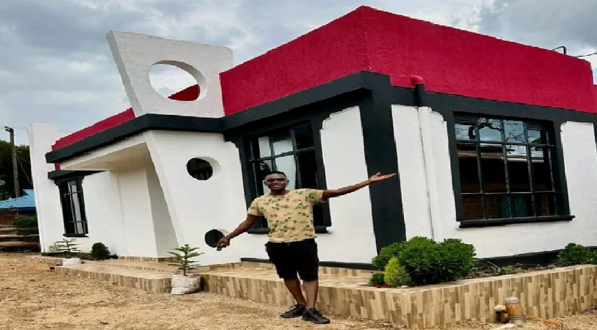 Comedian Osoro house in the village